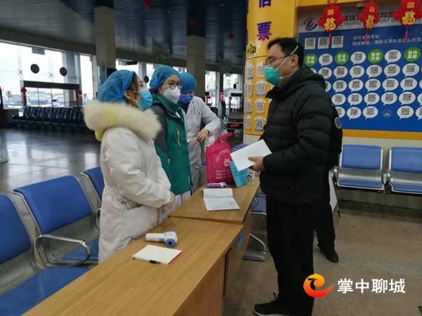 20210106市卫健委报送最美聊城人周璞《与病毒赛跑的侦察兵》照片5.jpg